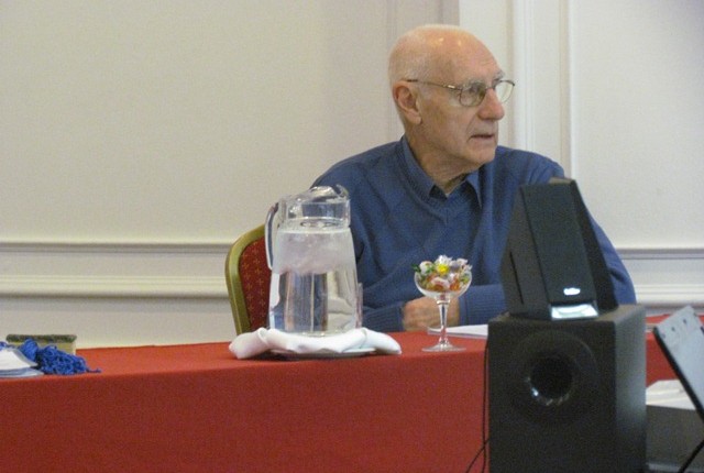 Conferencia del Dr. Miguel Cherro