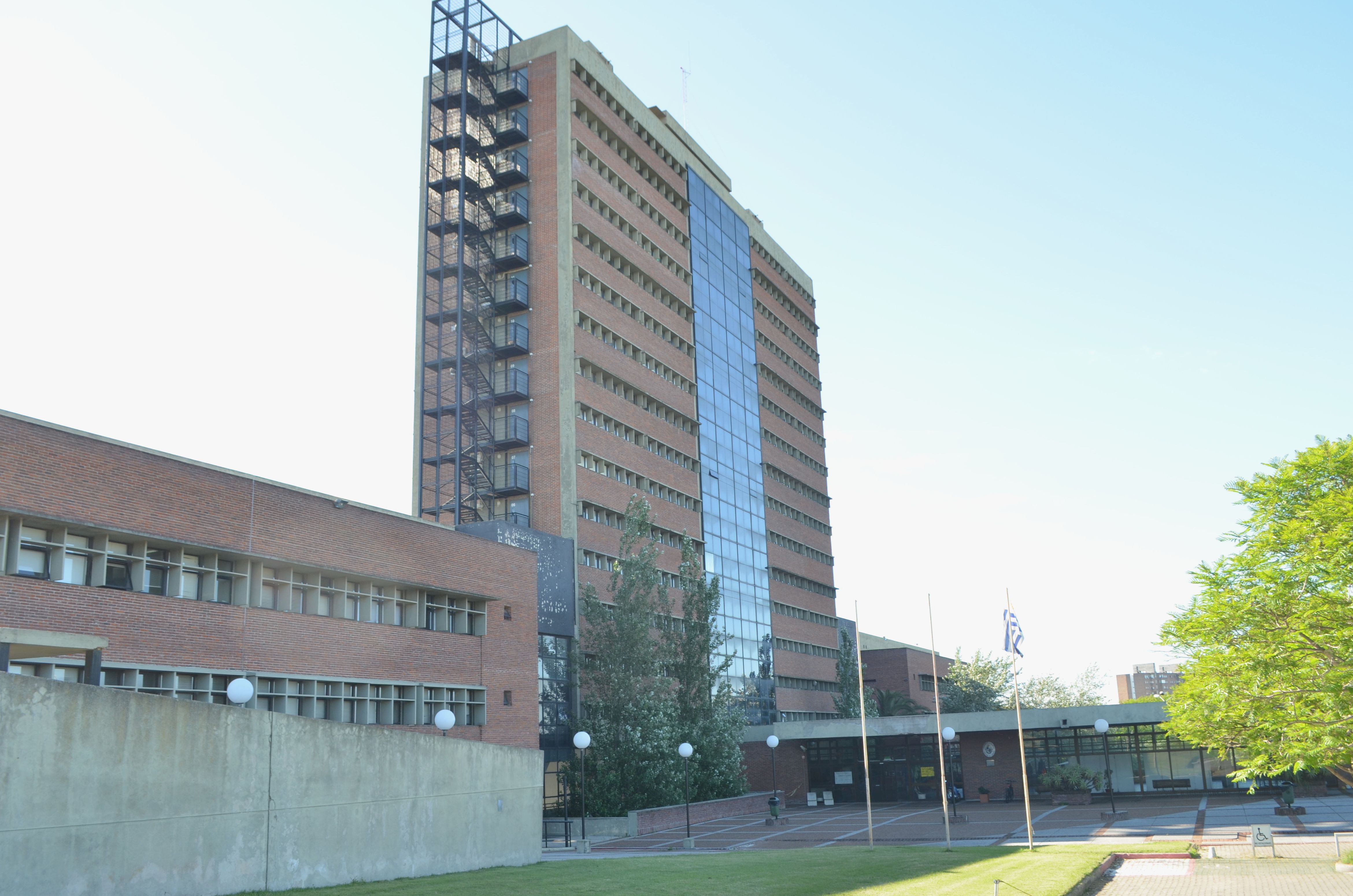 Facultad de Ciencias recibe Feria de Clubes de Ciencia de Montevideo