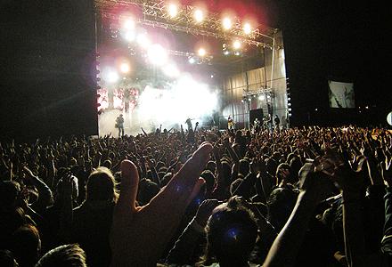 BROU: 30% de descuento en recital de los 25 años de Buitres