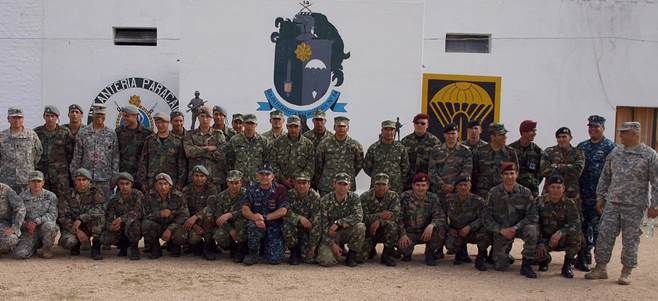 Ejército de EEUU dictó curso de asistencia médica militar
