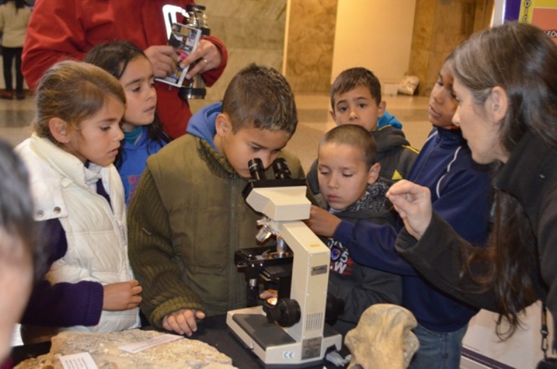 Montevideo se viste de Ciencia