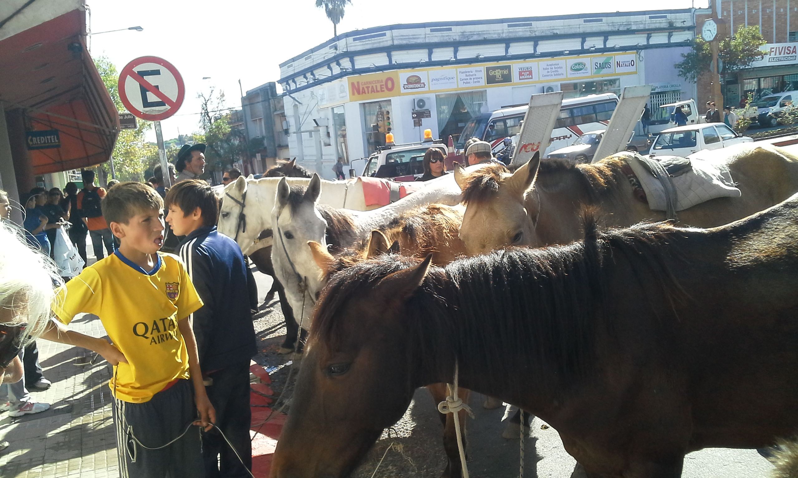 Marcha de «Basta de TaS de Paysandú»