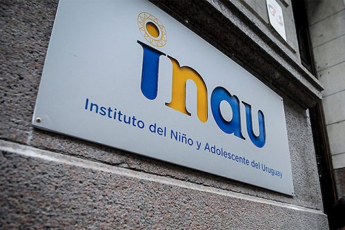 INAU