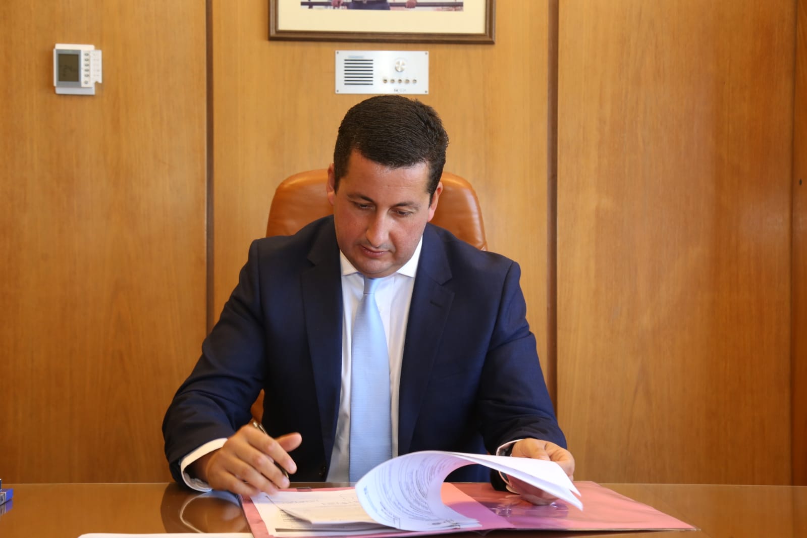 Diputado Echeverría pide informes por adjudicación directa del gobierno pasado a la Banca de Quinielas de los juegos on line