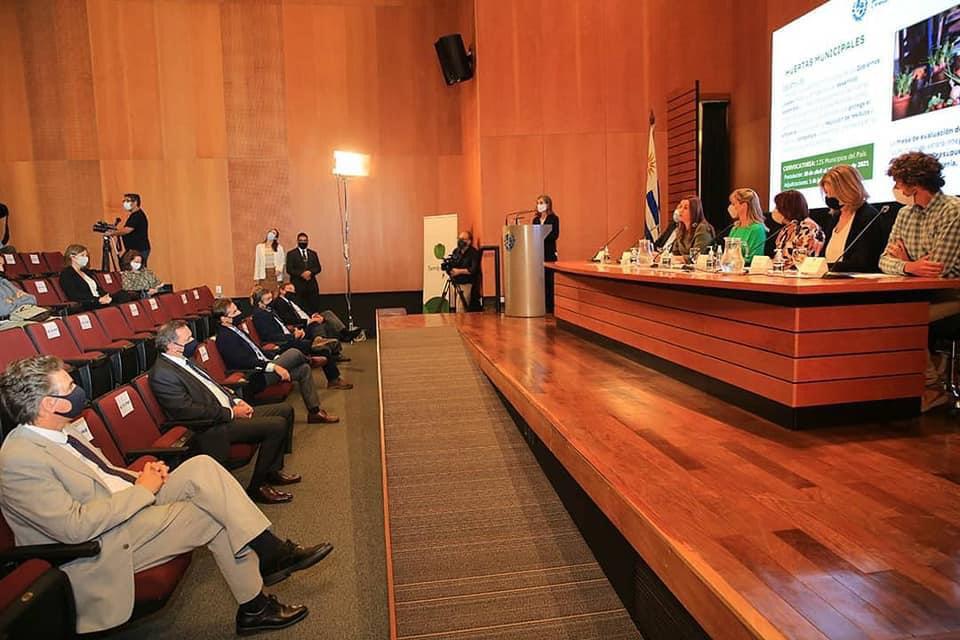 Lanzamiento de Sembrando Nuestra Huerta