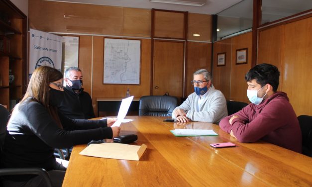 Municipio de San Carlos e Instituto Superior de Educación Física (ISEF) firmaron acuerdo para fomentar la capacitación