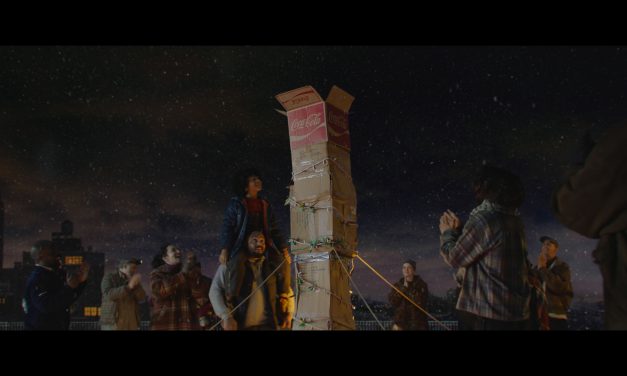 Coca-Cola presenta su icónica campaña de navidad e invita a celebrar la “magia de verdad”