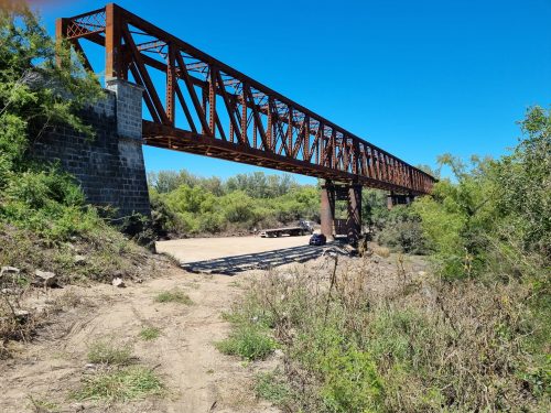 obras debajo del puente Durazno