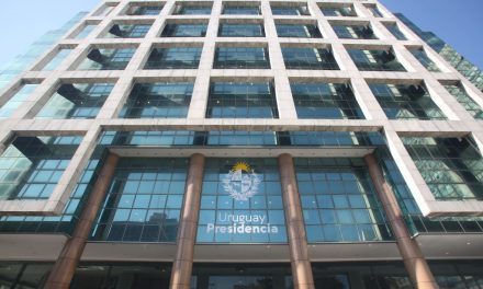 Investigarán causas por las que dos funcionarios estuvieron encerrados por cuatro horas ante falla en ascensor de Torre Ejecutiva