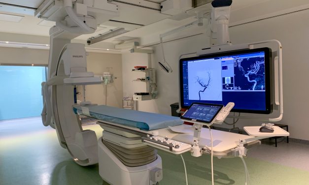 Equipos biomédicos del Maciel -valuados en 200 millones de pesos- serán mantenidos por estudiantes de Ingeniería