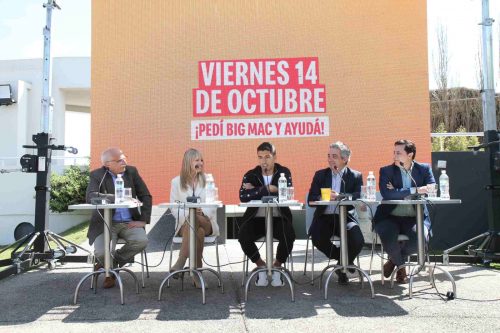 Lanzamiento Gran Día 2022, Dr. Alvaro Galiana, Sandra Marcos, Luis Suárez, Ricardo Méndez y Fabrizio Patritti