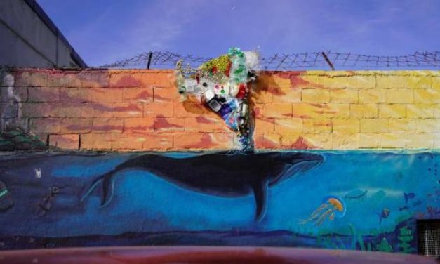 Mural ecológico y ambiental en el Municipio CH