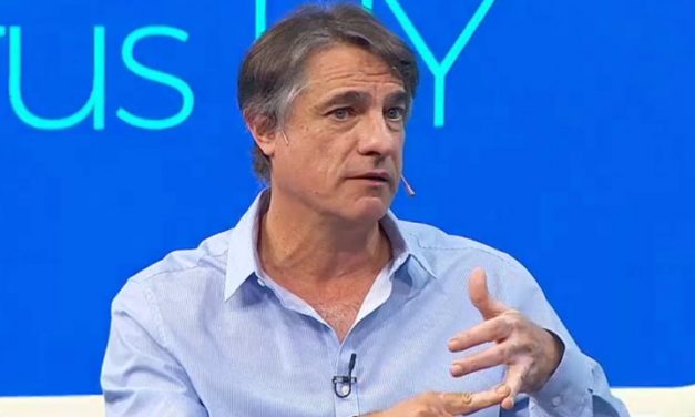 Nicolás Jodal expone en evento digital