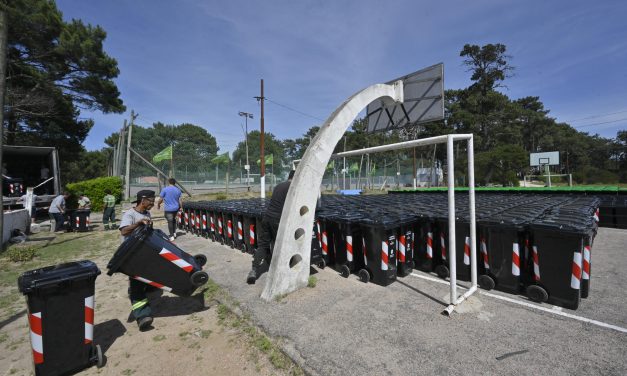 Lomas de Solymar: Se entregaron más de mil contenedores y composteras en el marco del Programa Hogares Sustentable