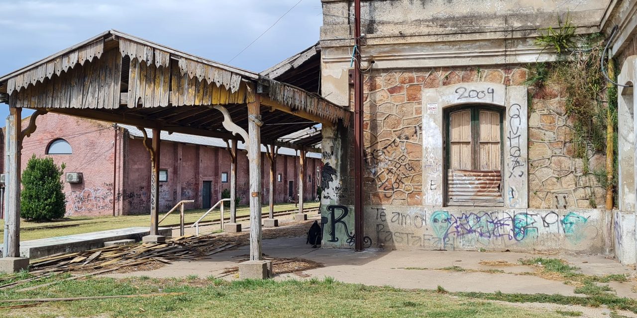 Edil Pereyra advierte sobre grave situación en la que se encuentra la Estación de AFE de Pando