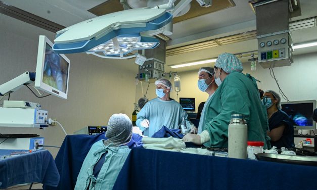 CIRUGÍA SIN PRECEDENTES EN EL CENTRO QUIRÚRGICO POLIVALENTE DEL INOT