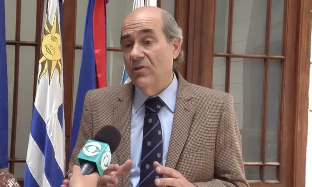 Firma de un Convenio de Colaboración mutua entre el INAU y UTE