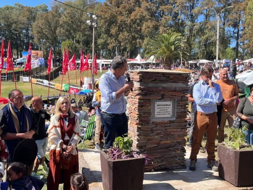 Argimón en Minas y Abril