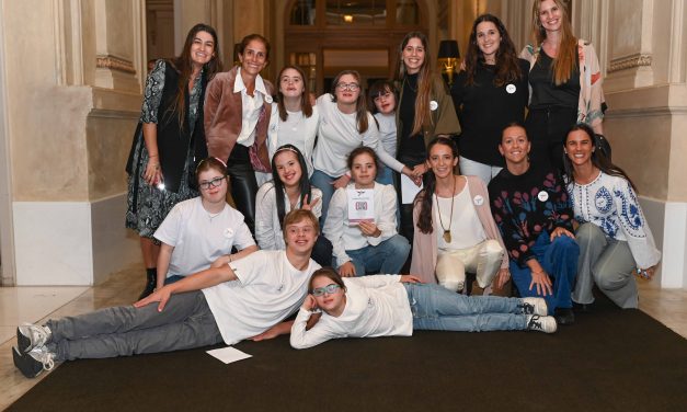 Lanzamiento de la Fundación Sentires