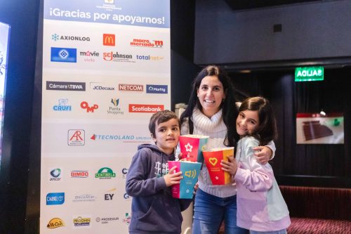 Academia de Conejos, Noelia Miranda junto a Francisco y Josefina Manrique