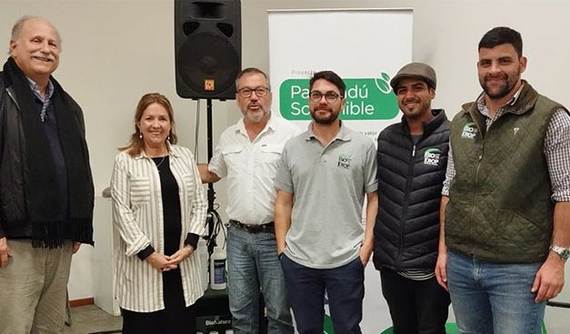 Charla de experta en biotecnología organizada por Paysandú Sostenible