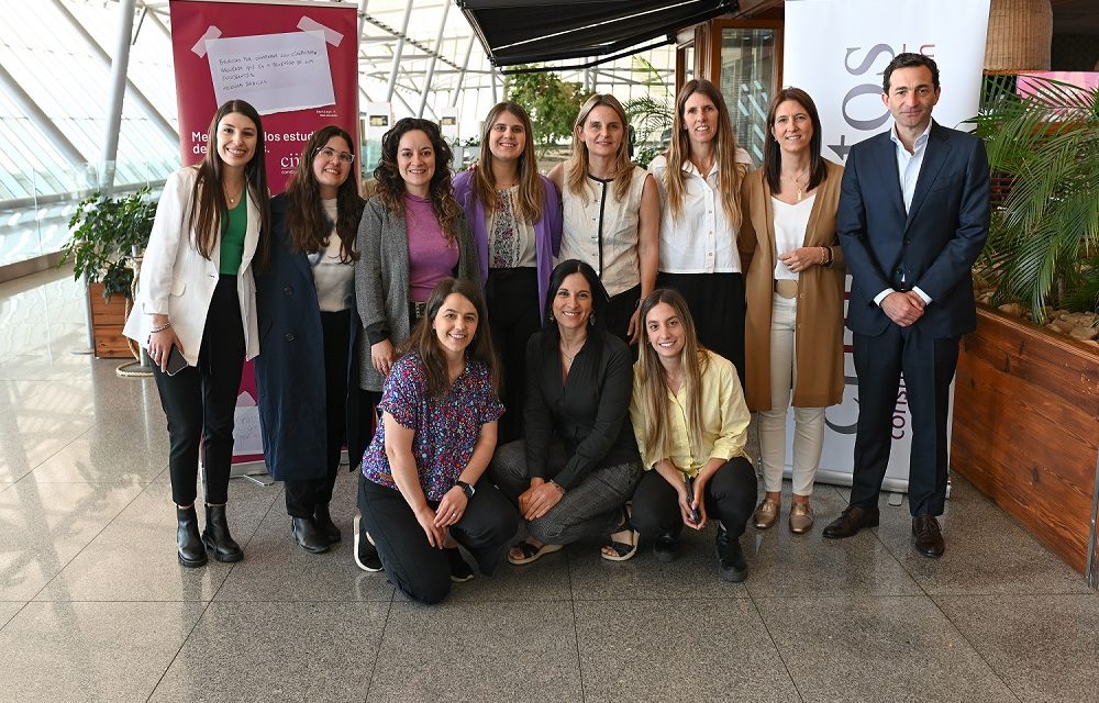 Cimientos acompañó en 2023 la trayectoria educativa de más de 200 jóvenes de contextos desfavorables