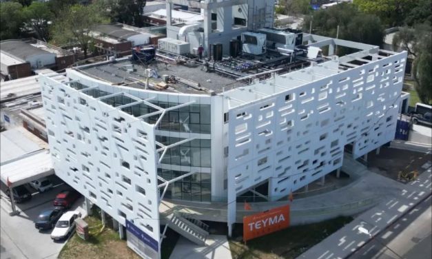 Una gran obra para un populoso barrio: Se inaugura el Hospital del Cerro