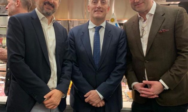 ¿Quién es el embajador todo terreno que promueve a Uruguay en las tierras nórdicas?