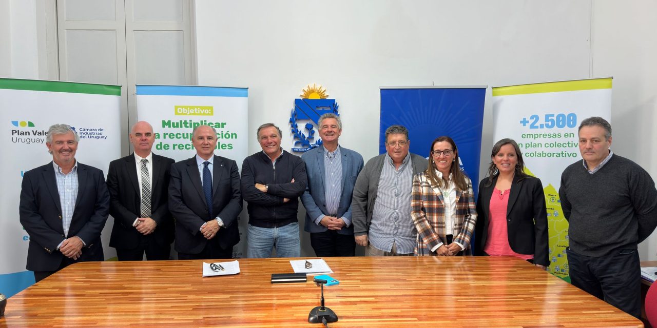 Plan Vale celebra convenio con la Intendencia de Rocha para la recuperación de envases