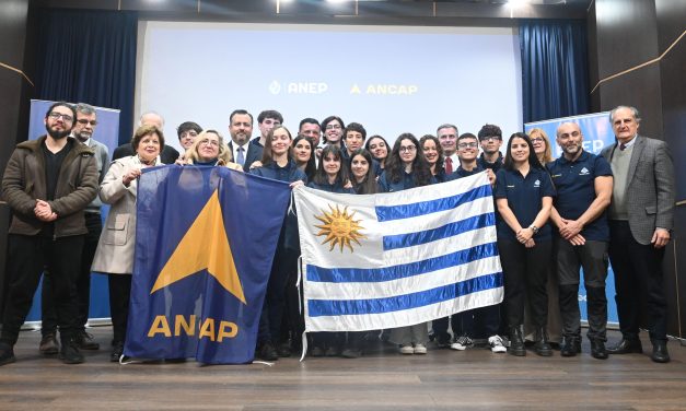 Los pibes del Liceo Nº 4 de Maldonado andan volando y avanzan a la final mundial de la NASA