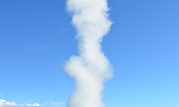 Energía Geotérmica: Aprovechando el calor de la tierra para generar electricidad