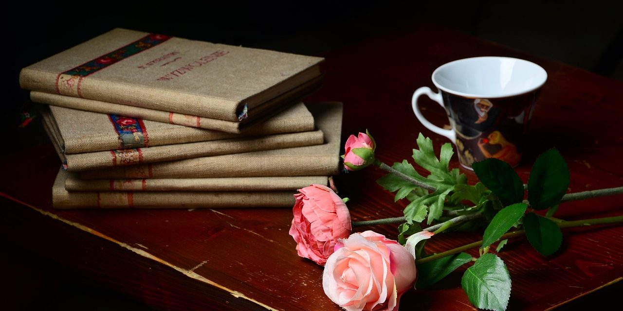 Llega Mujeres de la Poesía uruguaya