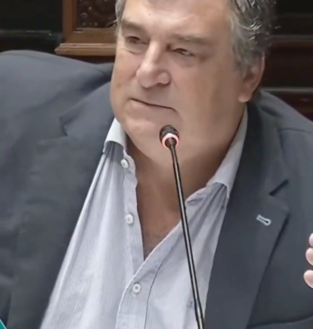 Botana: “La mala intención (del FA) de ensuciar la figura del senador García le ganó al propio honor”