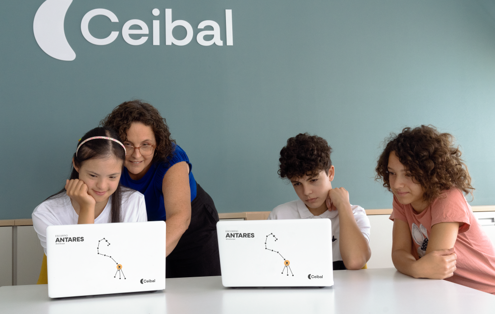 Ceibal celebra el Mes del Libro con un nuevo desafío de lectura en comunidad