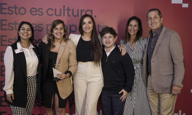 ARCOS DORADOS URUGUAY FUE RECONOCIDA COMO LA MEJOR  EMPRESA PARA TRABAJAR EN EL PAÍS