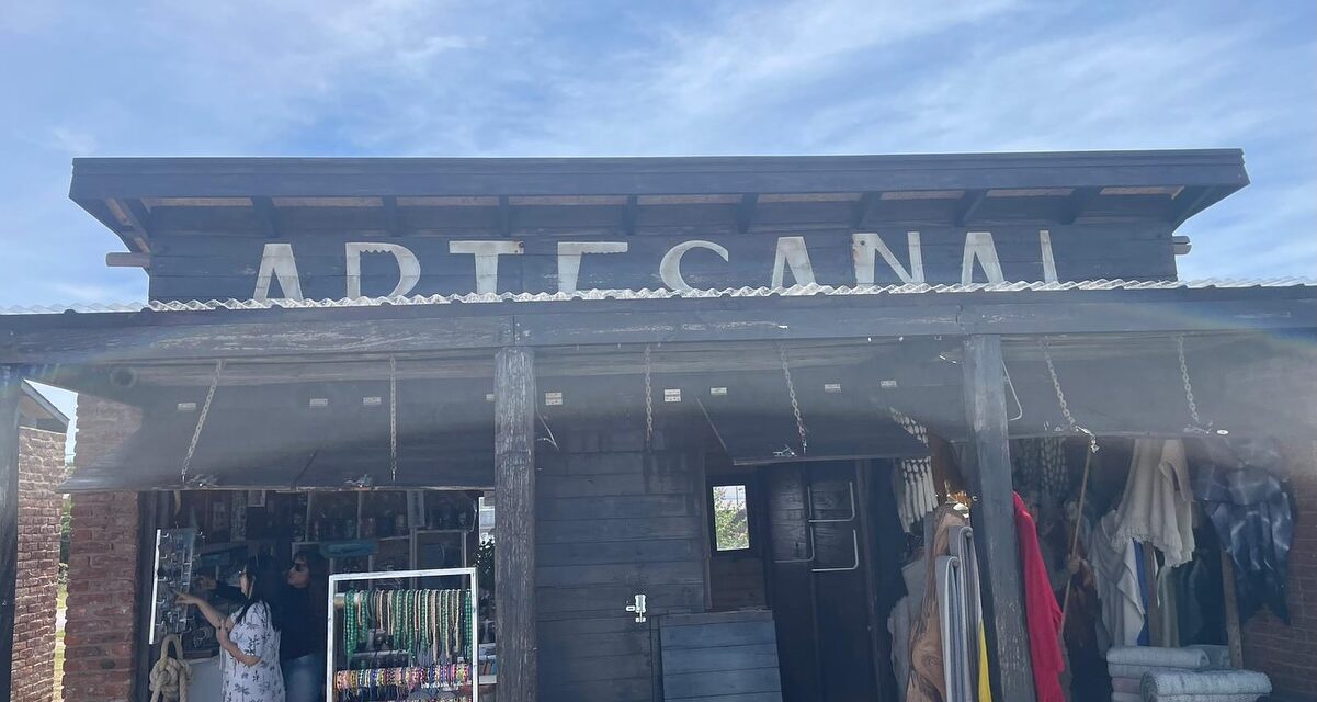 Kioscos artesanos del Faro de José Ignacio renovados
