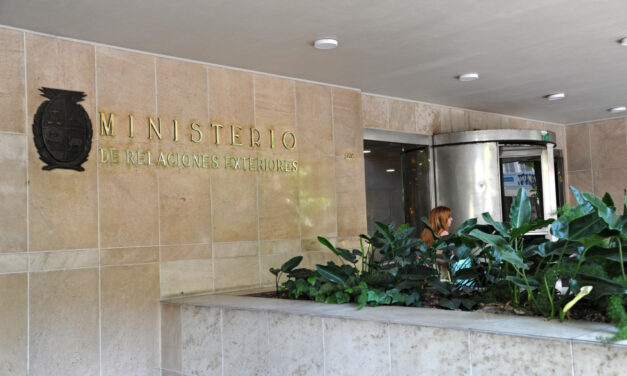 Gobierno sigue con “atención y seria preocupación” los acontecimientos en Venezuela