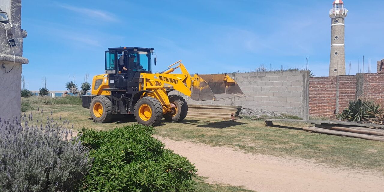 Municipio de Garzón y José Ignacio: Inicio de obras en kioscos de artesanos