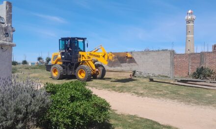 Municipio de Garzón y José Ignacio: Inicio de obras en kioscos de artesanos