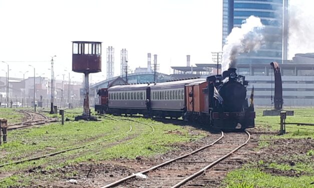 PASAJEROS PIDEN TRENES DESDE LA ESTACIÓN CENTRAL AL CUMPLIRSE 23 AÑOS DE SU CIERRE