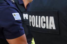 Policía