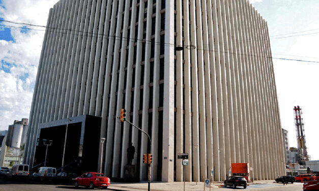 UTE ahorró casi 3 millones de dólares por acuerdo con firma argentina de gas natural