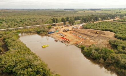 ¿Qué surge primero: las crisis hídricas, las soluciones hidráulicas o el involucramiento de empresas privadas?