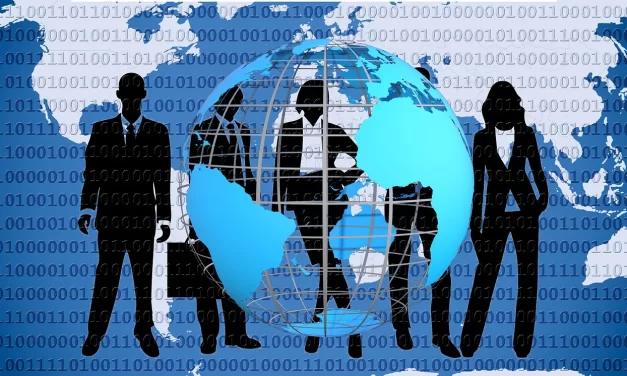 Debate sobre el Impacto de la economía digital en el desarrollo social y económico en América Latina