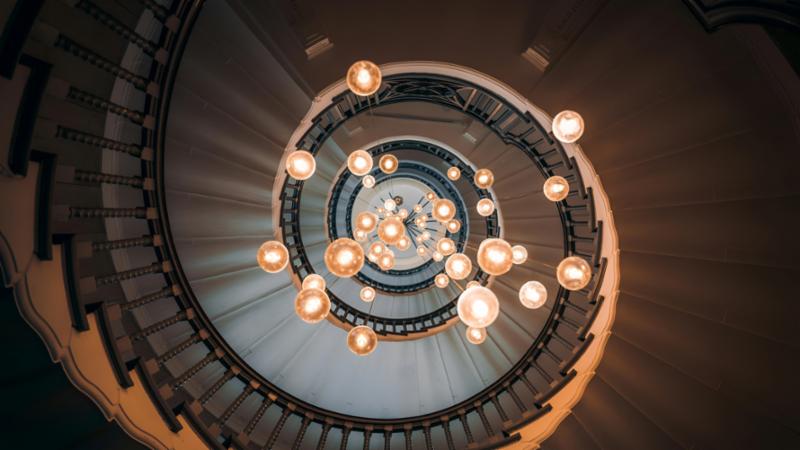 Conferencia ORT: ¿El lujo es vulgaridad?