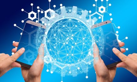 ¿Cómo protegemos a las personas mayores en el mundo digital?