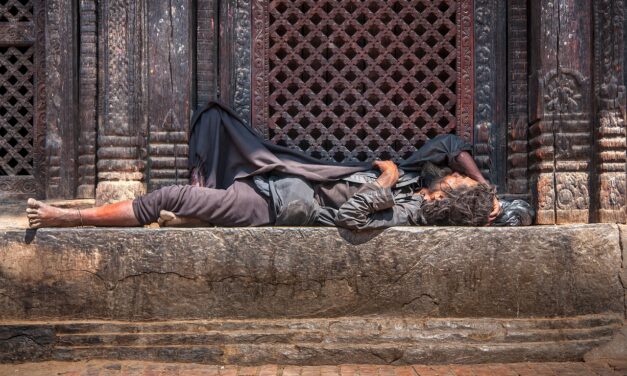 Udelar: Presentación del libro Intemperie