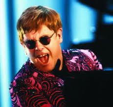 Elton John en Artigas
