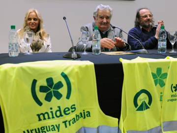 Presidente Mujica participó en el lanzamiento de «Uruguay trabaja por la seguridad vial»
