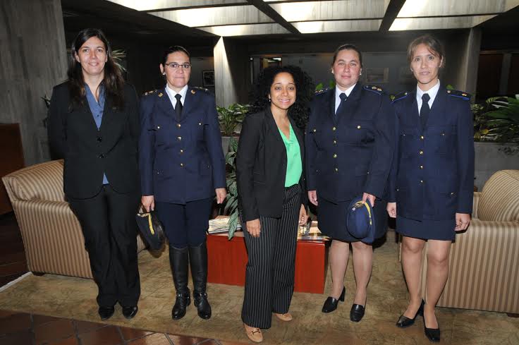 Programa de liderazgo para mujeres policías